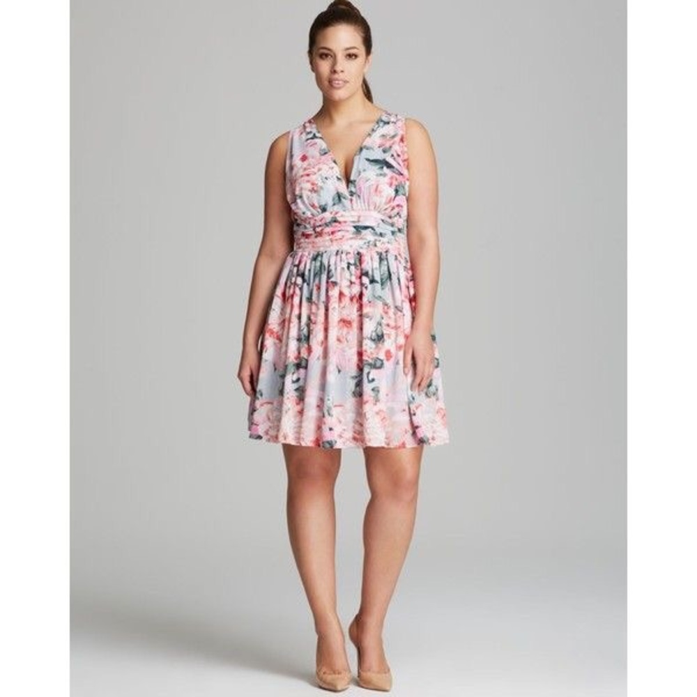 ⚡️Closet Cleanout⚡️ BB Dakota Floral Dress